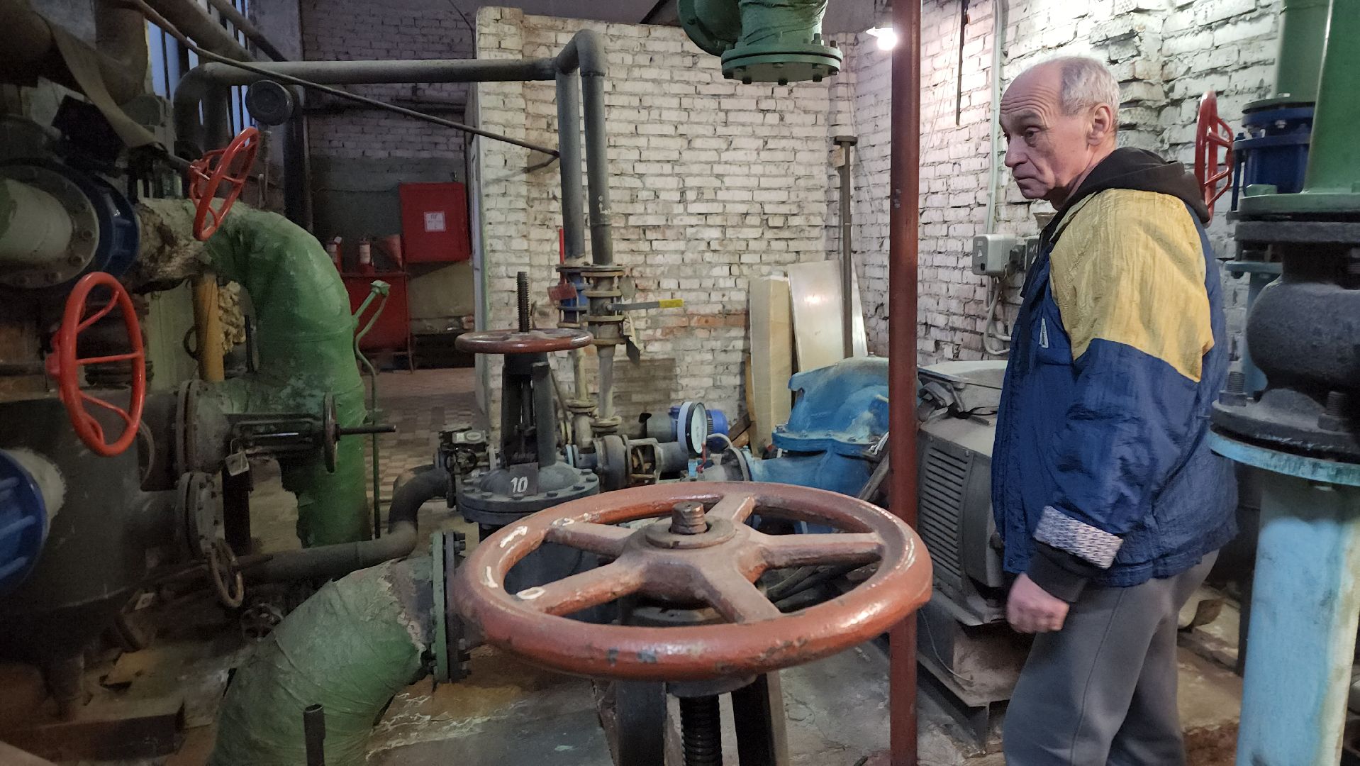 пушкинский округ, вертикалки, поселок, котельная, трудовой путь,начальник,тепло в домах,тепловые сети,профессионализм,история жителя,