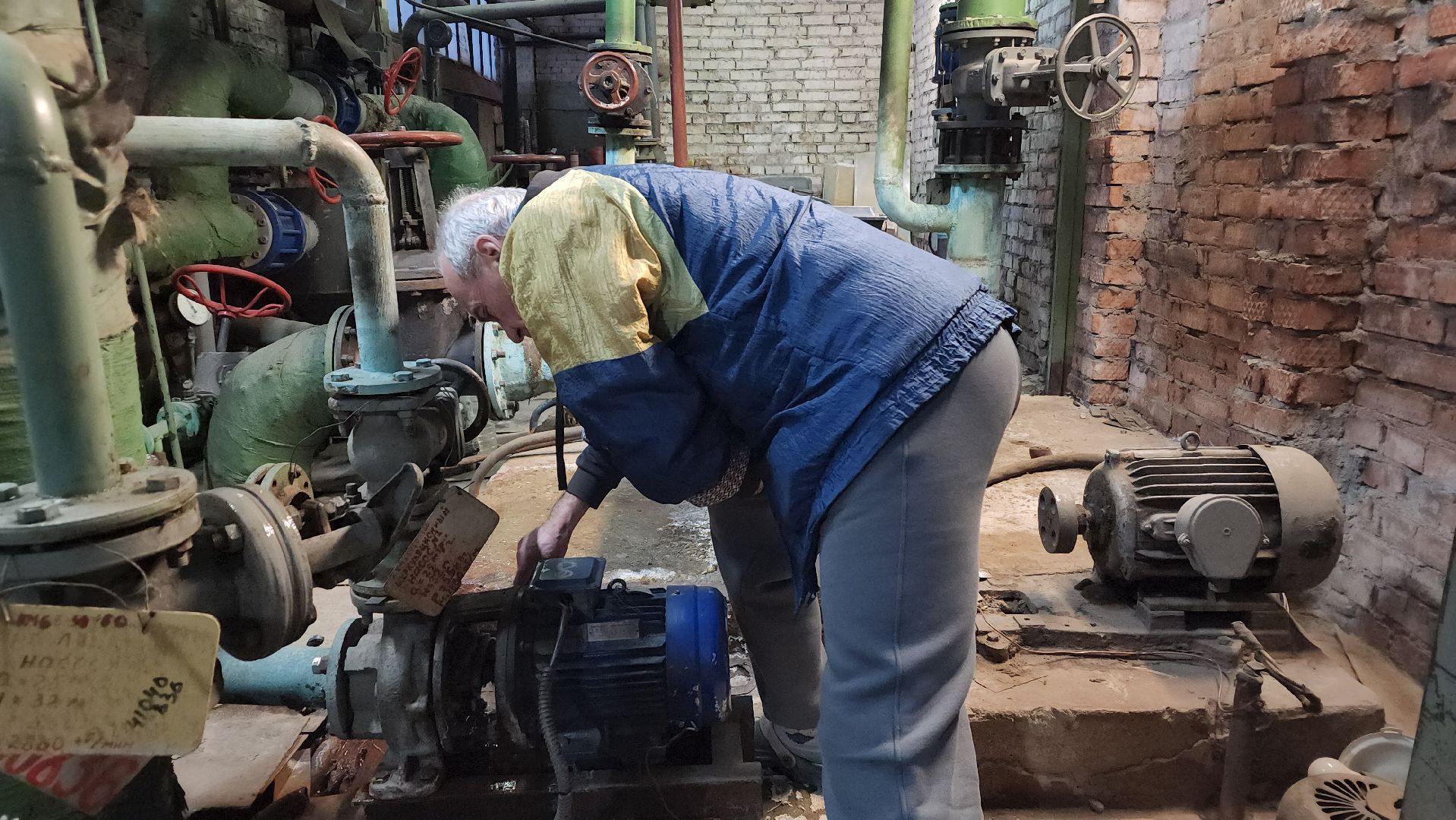 пушкинский округ, вертикалки, поселок, котельная, трудовой путь,начальник,тепло в домах,тепловые сети,профессионализм,история жителя,