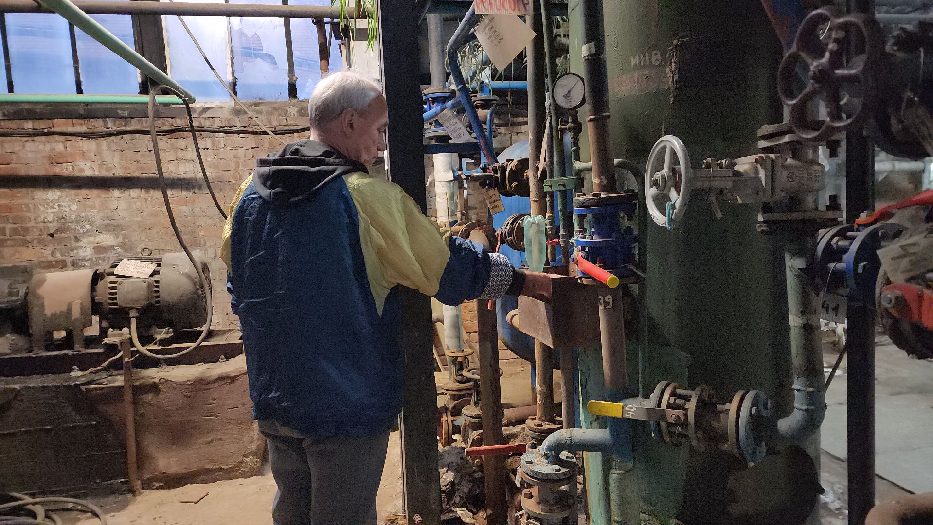 пушкинский округ, вертикалки, поселок, котельная, трудовой путь,начальник,тепло в домах,тепловые сети,профессионализм,история жителя,