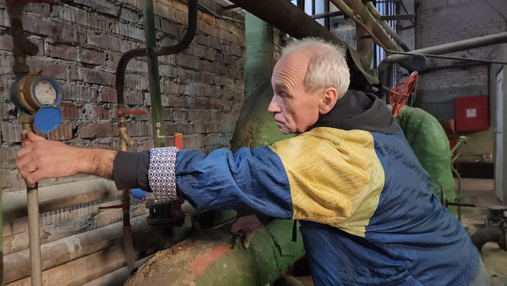 пушкинский округ, вертикалки, поселок, котельная, трудовой путь,начальник,тепло в домах,тепловые сети,профессионализм,история жителя,