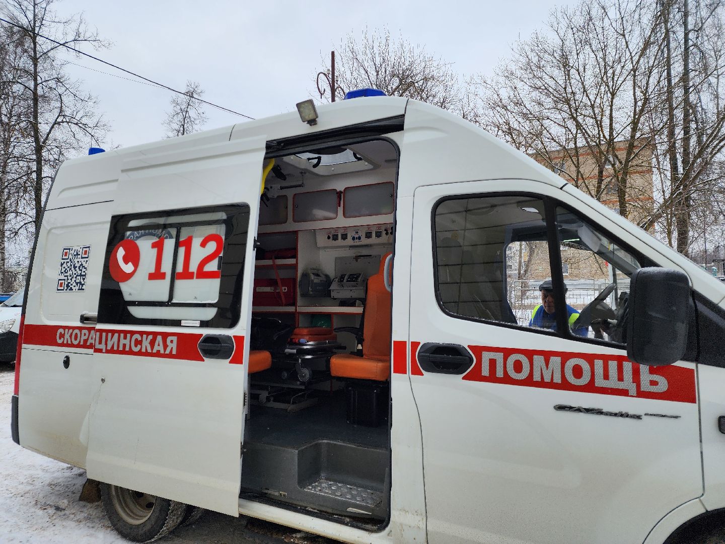 скорая медицинская помощь, фельдшер, медицина, вертикалки,