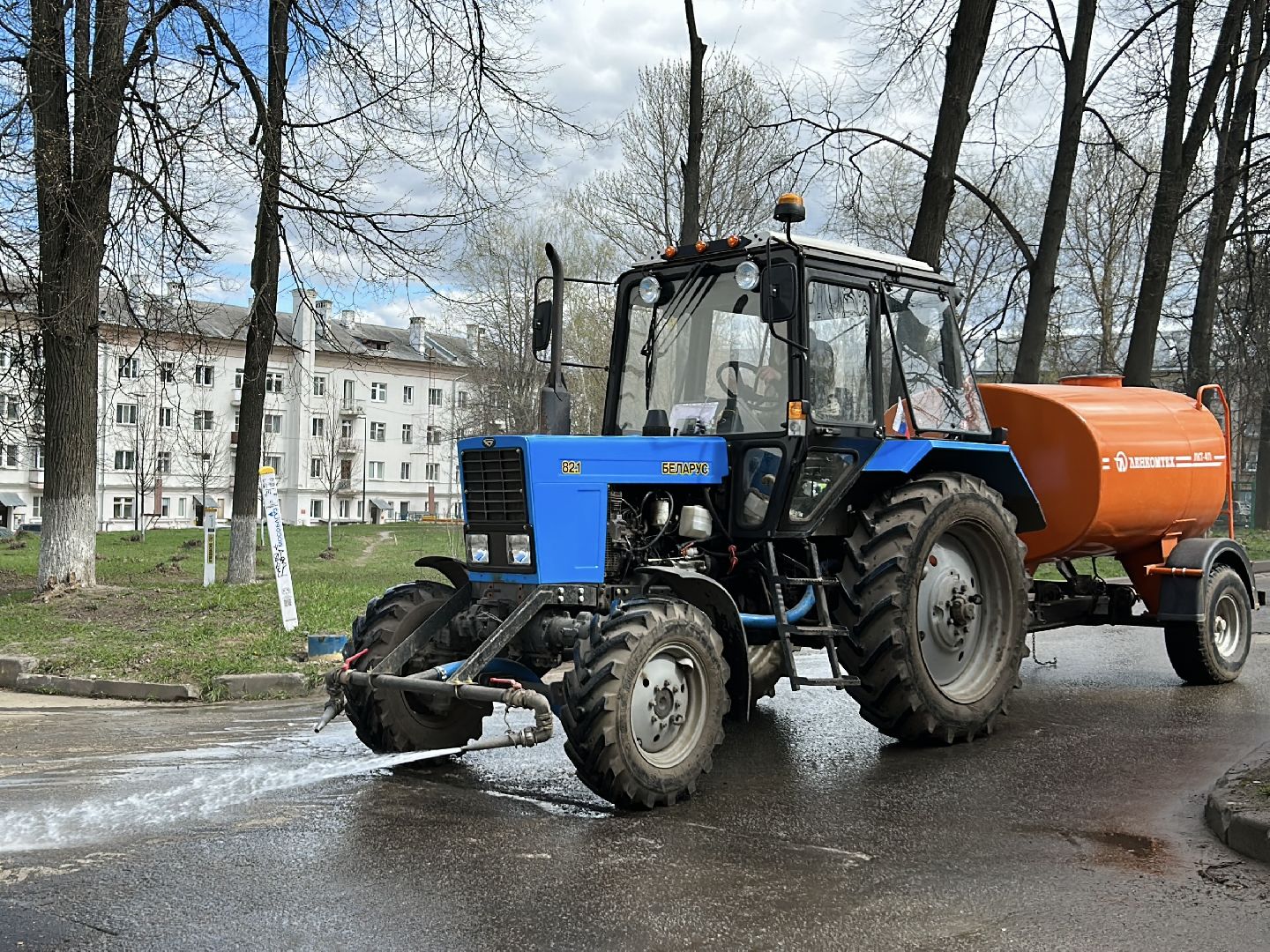 месяц благоустройства, дороги, коммунальные службы