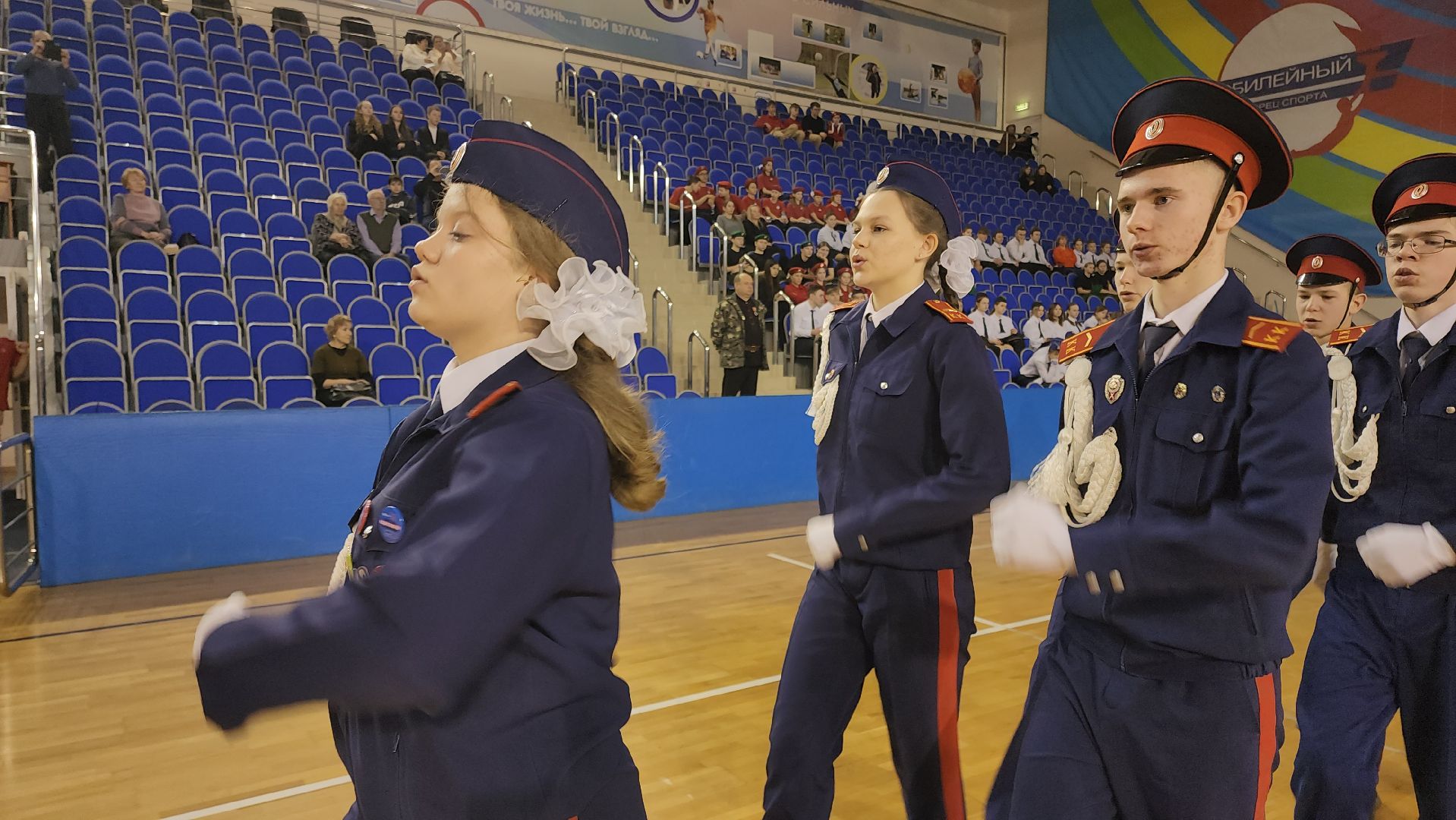 кашира, смотр строя и песни, кадеты, юнармия, строевая подготовка, вертикалки,