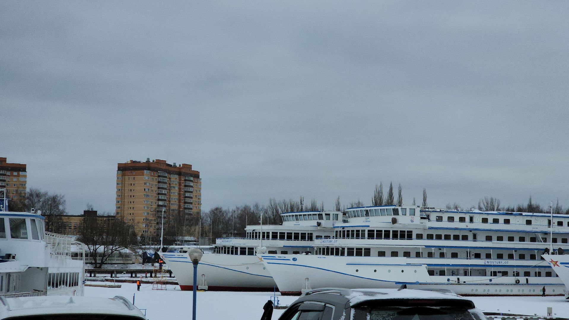 долгопрудный, Хлебниковский затон, Московский международный яхтенный порт, теплоход, капитан, якорь, навигация, вертикалки,