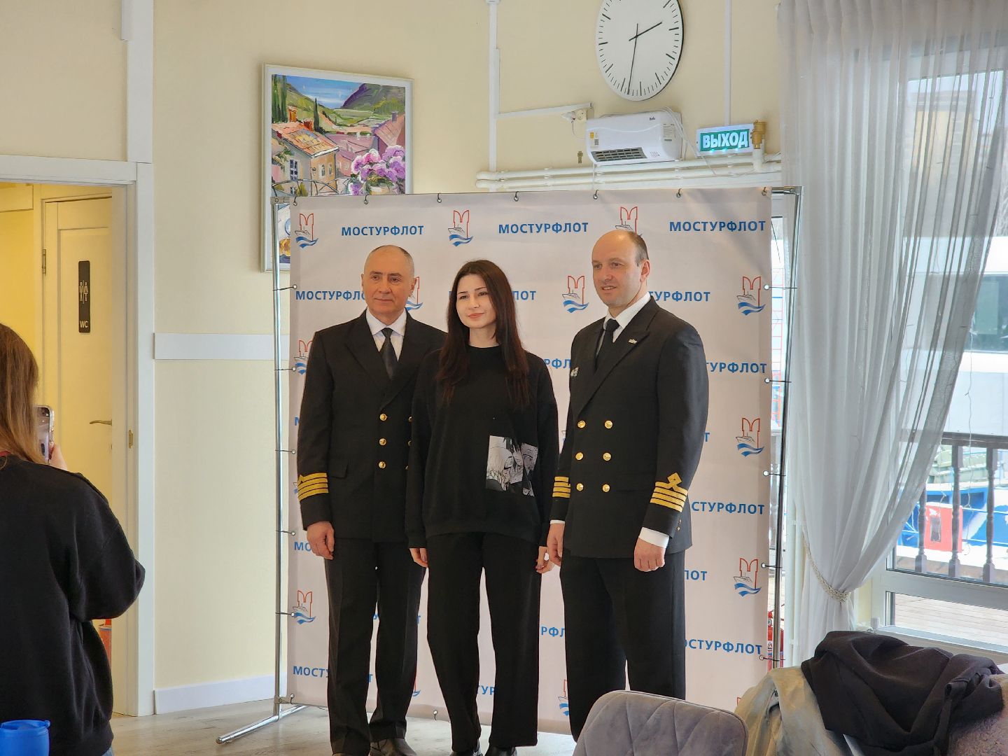 долгопрудный, Хлебниковский затон, Московский международный яхтенный порт, теплоход, капитан, якорь, навигация, вертикалки,