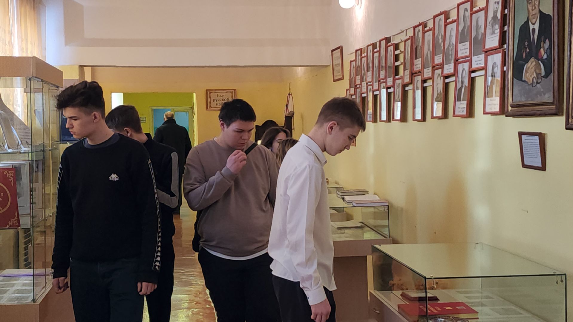 серпухов, туровская школа, образование, 23 февраля, разговор о важном, село турово, школьный музей,