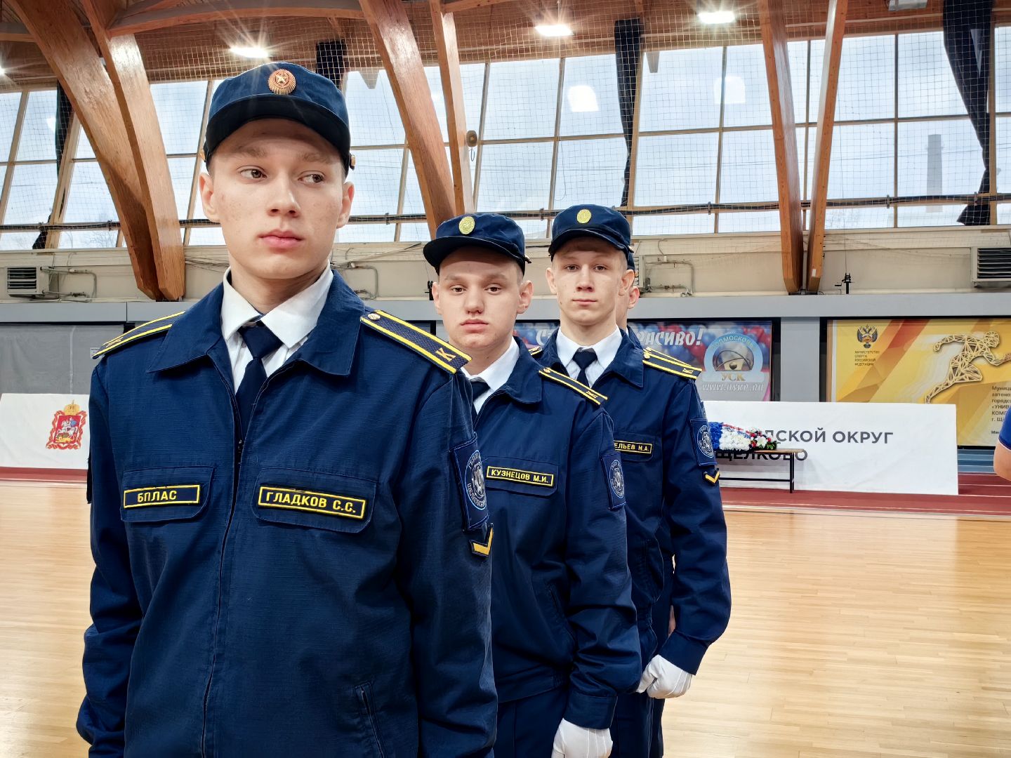 юнармия, соревнования, слет, оружие, возложение венка, Равнение на знамя, вертикалки,