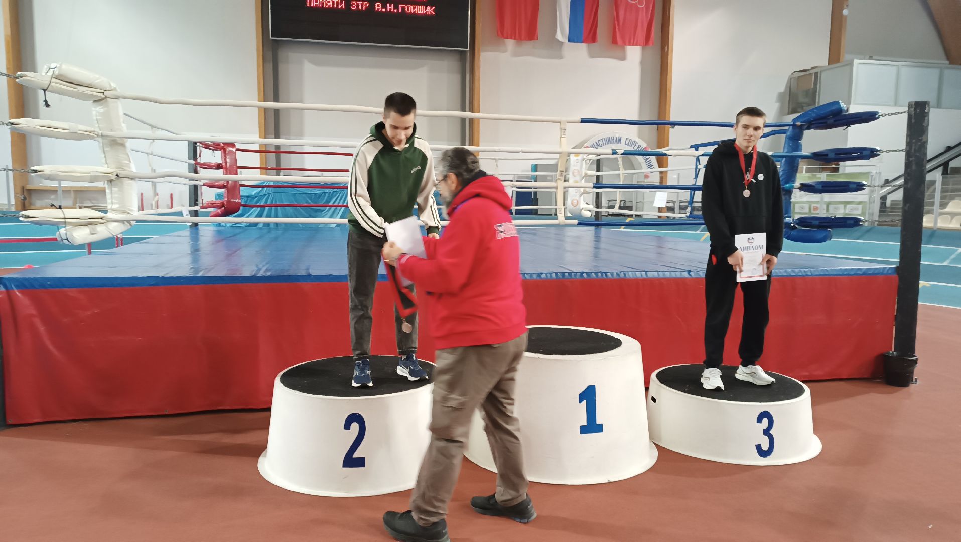 легкая атлетика, соревнование, победители, бег,