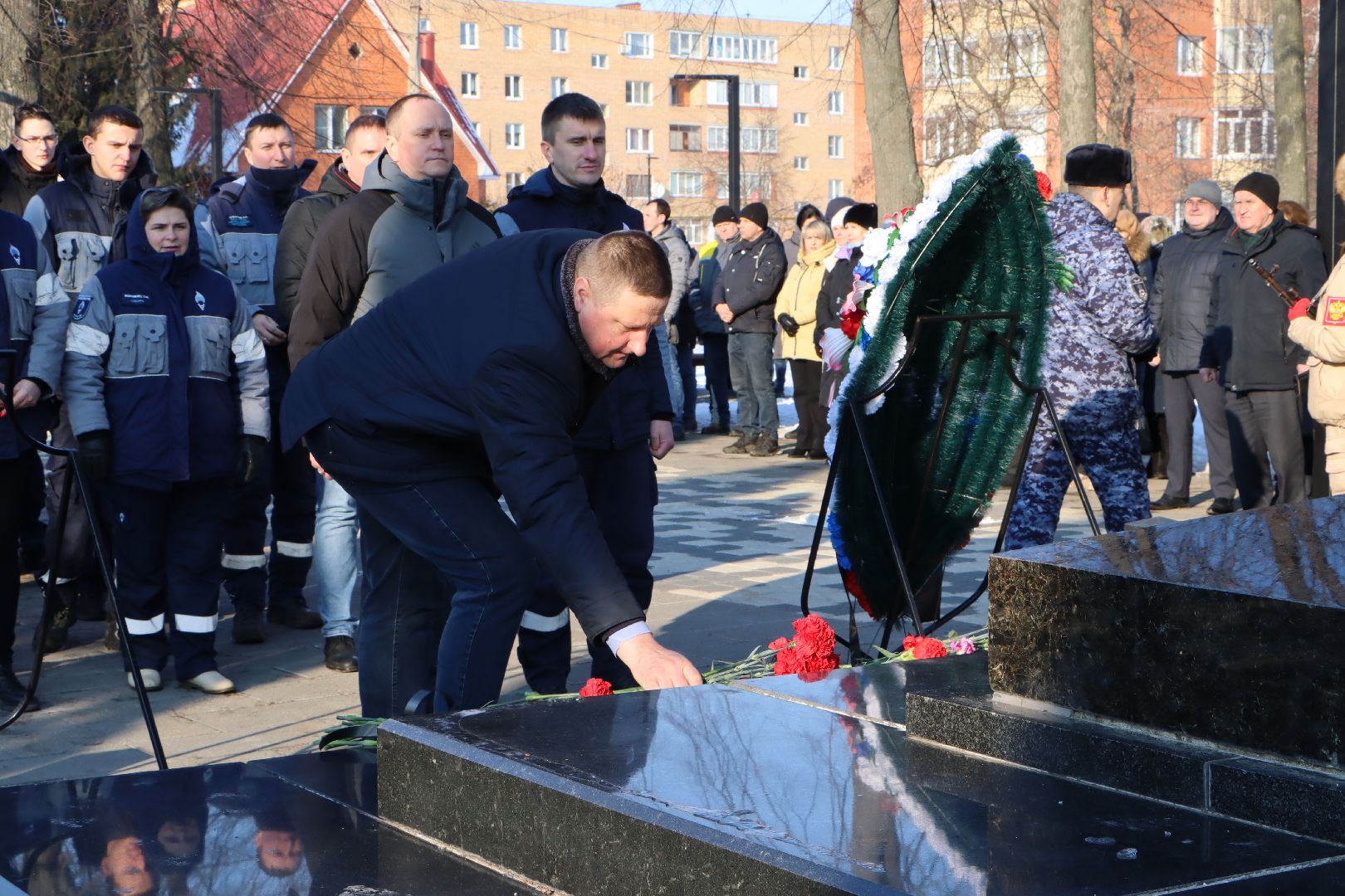 день защитника отечества, серебряные пруды, возложение, братская могила,