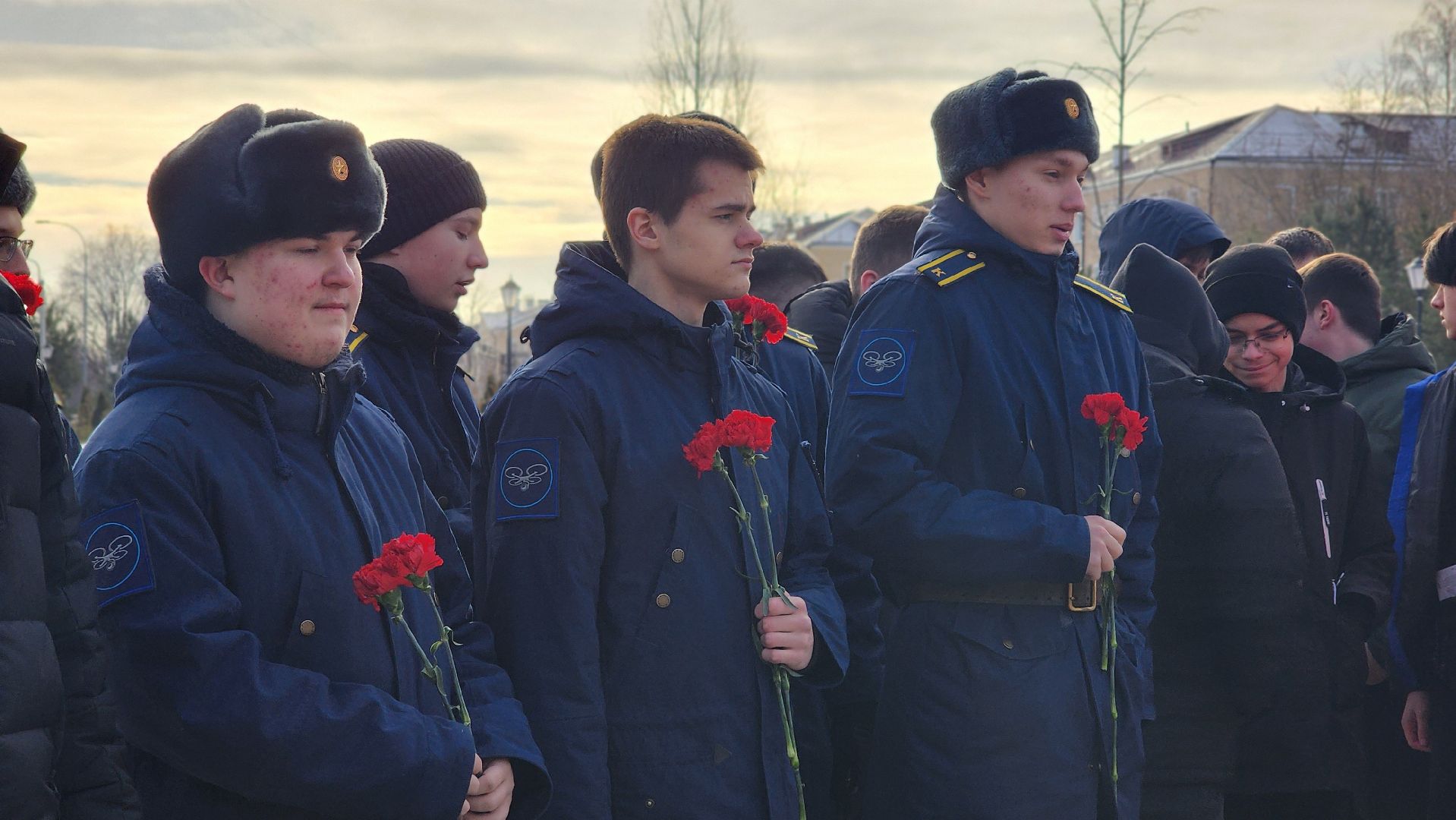 волонтеры, молодежь, День защитника Отечества, Лосино-Петровский,