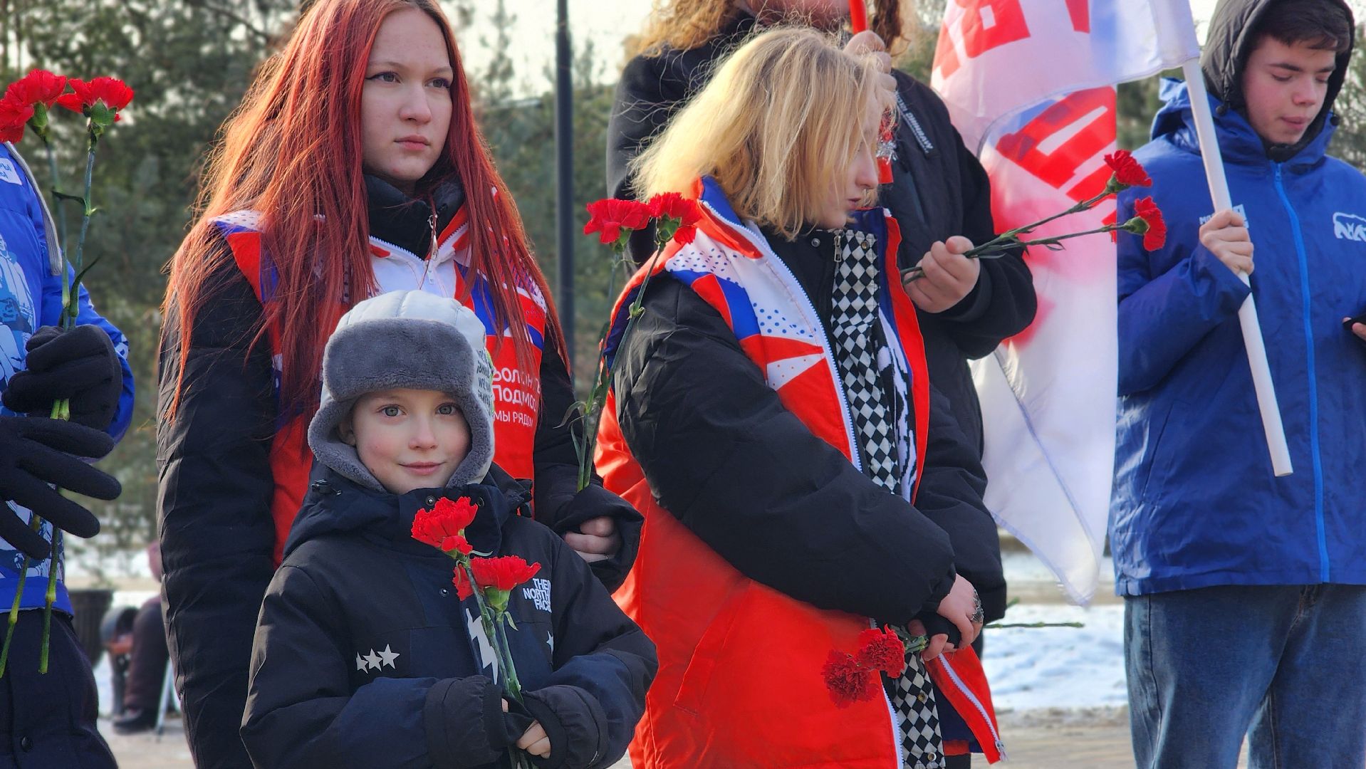 волонтеры, молодежь, День защитника Отечества, Лосино-Петровский,
