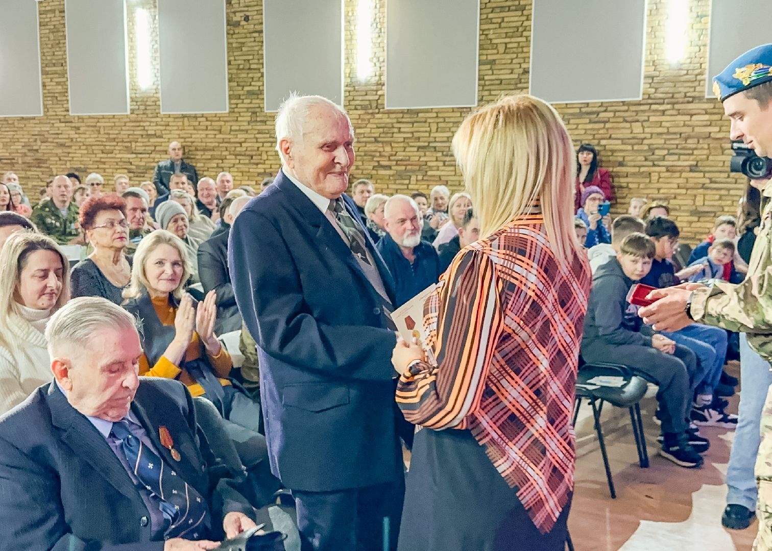 Клин, общество, ветераны, ВОВ, 80 лет победе, медали, вертикалки,