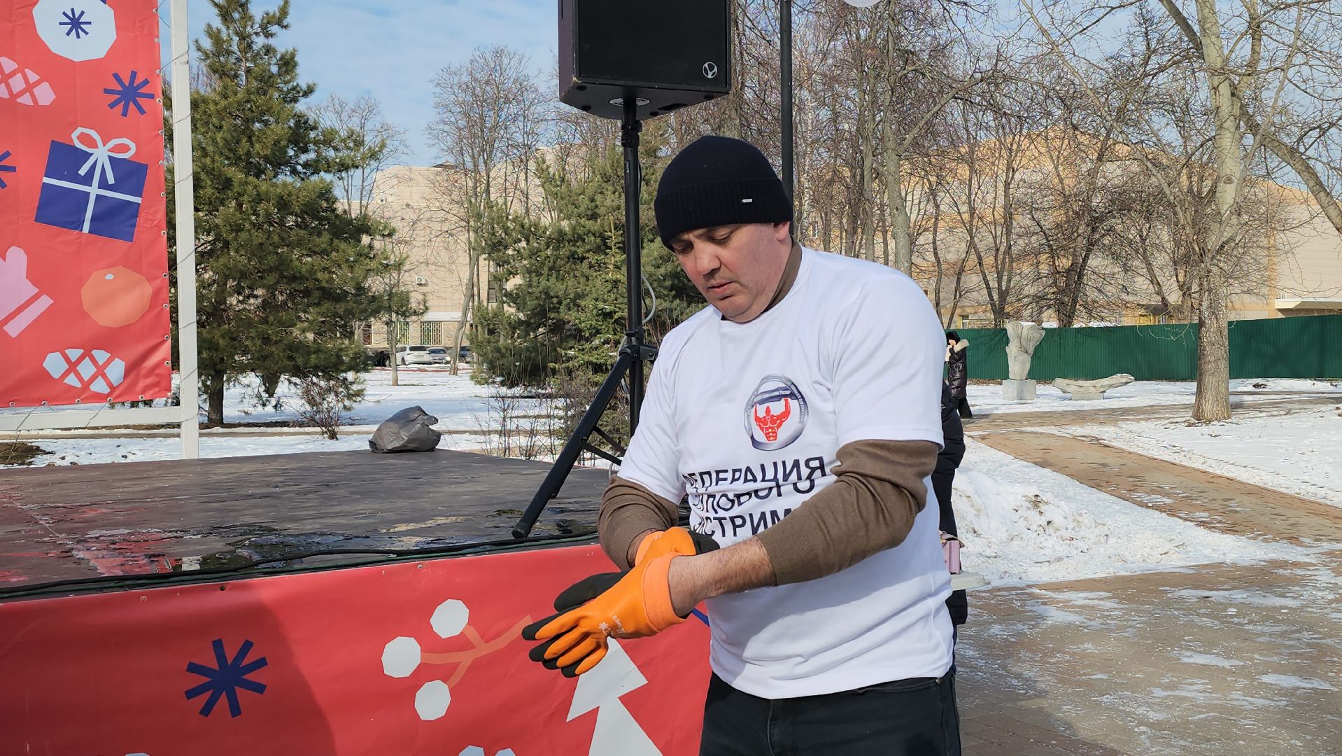 люберцы, мировой рекорд, центральный парк культуры и отдыха, сергей агаджанян, русский халк, международный союз силового экстрима,
