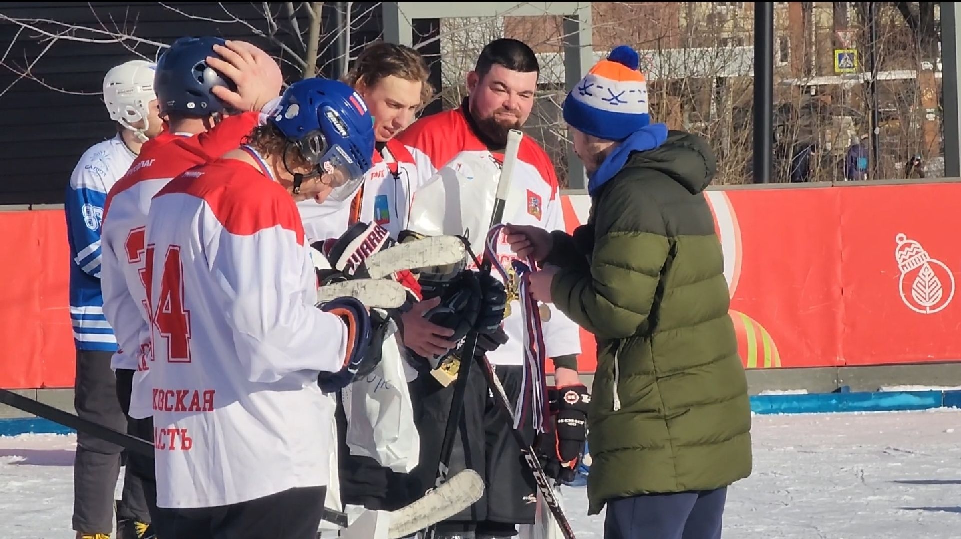 долгопрудный, понд-хоккей, 23 февраля, путилково, красногорск, мфти, шайба, хоккеисты, вертикалки,