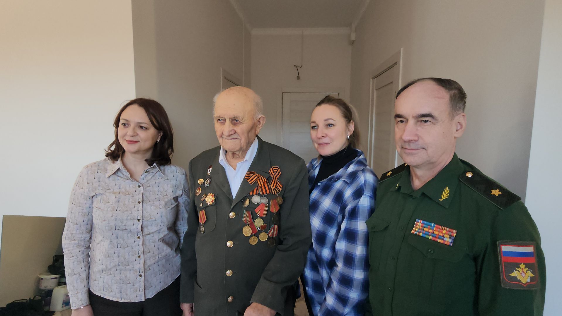 серпухов, улица школьная, ветеран вов, 23 февраля, юбилейная медаль,