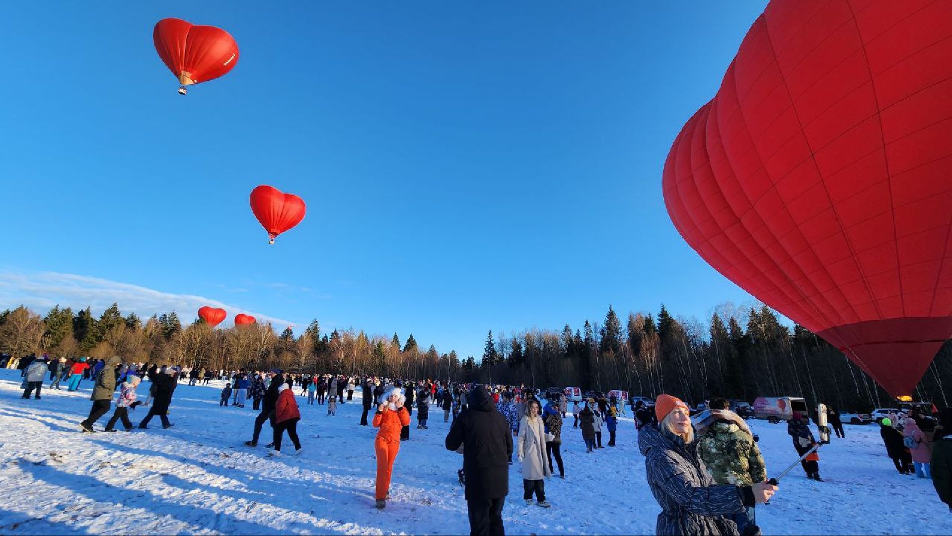 Дмитров, Фестиваль сердец, Аэростаты, вертикакли,