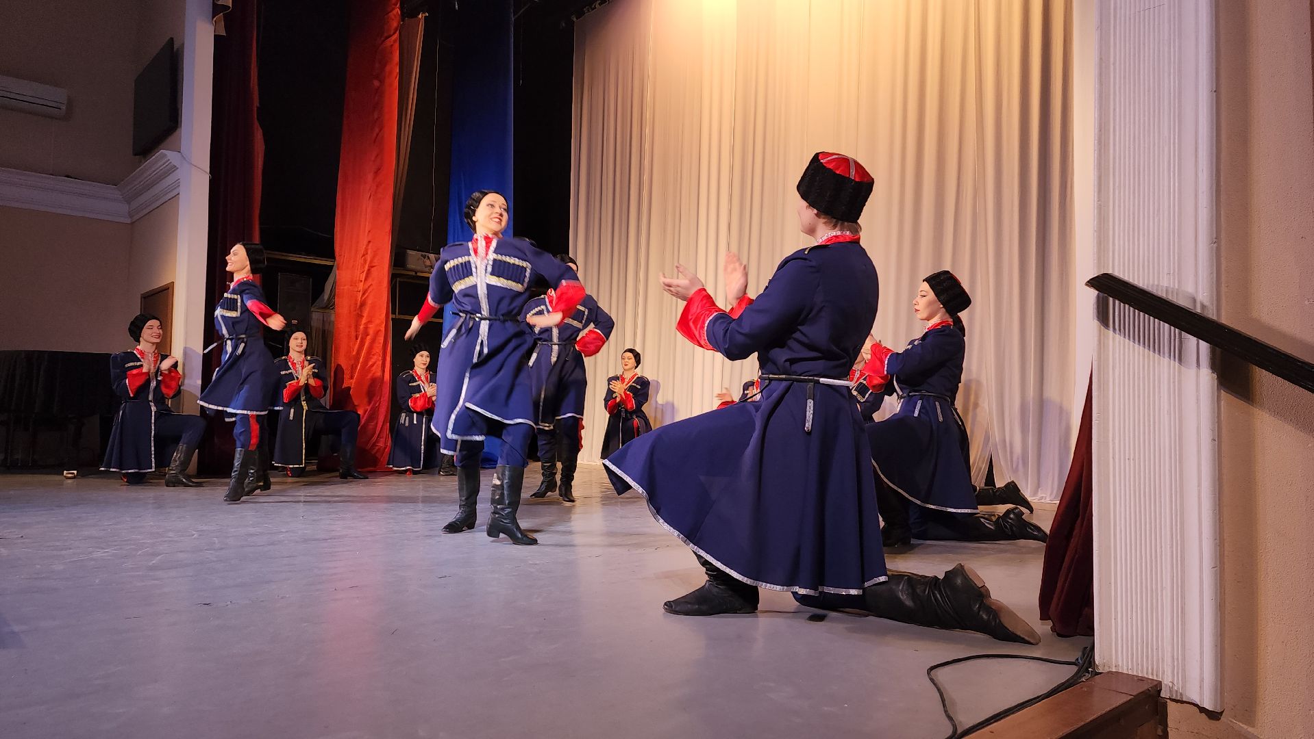 пушкино, дом культуры, день защитника отечества, концерт, участник сво,