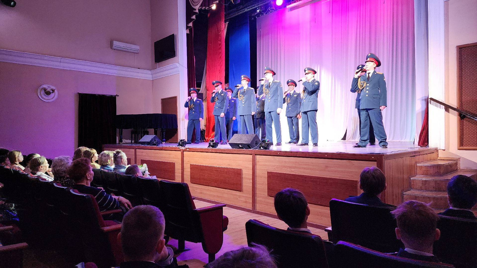 пушкино, дом культуры, день защитника отечества, концерт, участник сво,