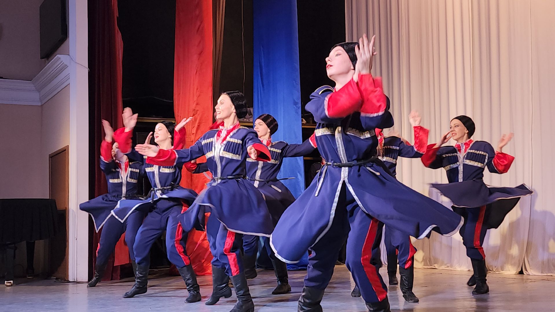 пушкино, дом культуры, день защитника отечества, концерт, участник сво,