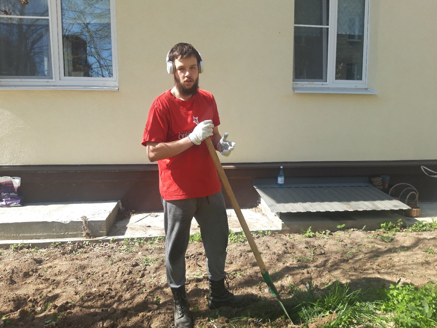 субботник, доброе дело, выходи во двор,