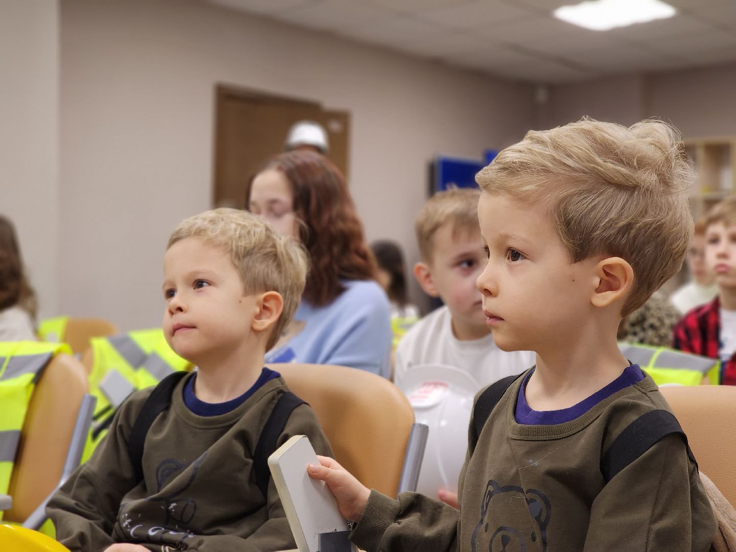 Подольск, вертикалки, Трансформеры, Завод, Дети, Экскурсия, день защитника отечества,