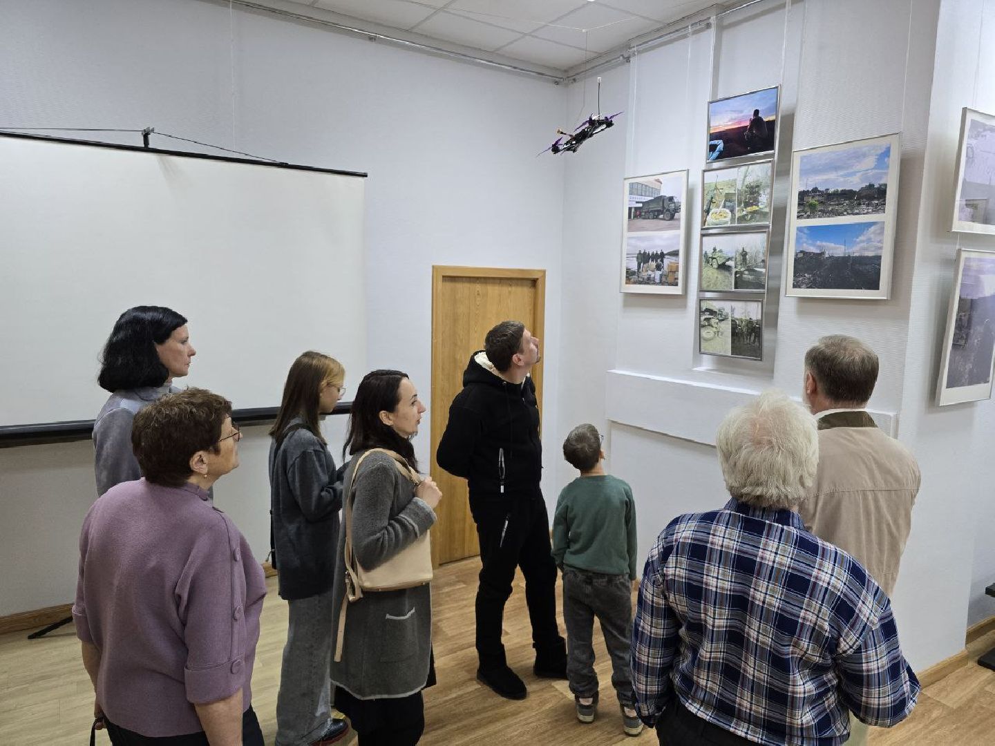 можайск, можайский муниципальный округ, подмосковье, выставка, время выбрало нас, спецоперация, сво, день защитника отечества, вертикалки,