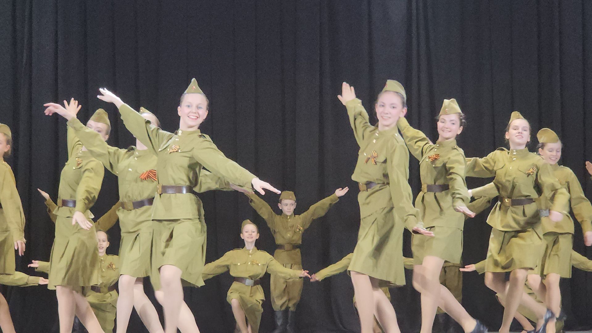 люберцы, дворец культуры, 23 февраля, день защитника отечества, вертикалка,