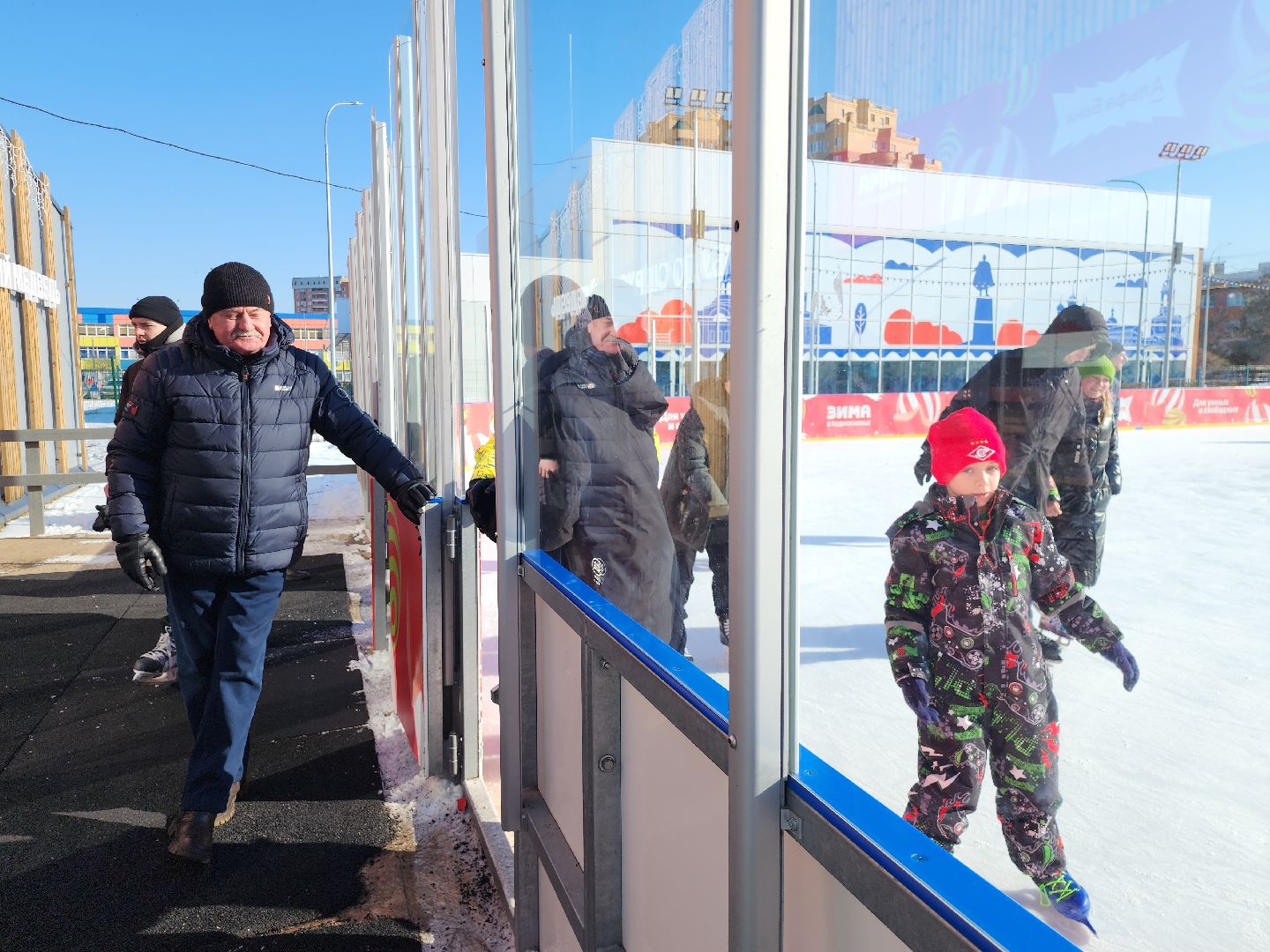 серпухов, подмосковье, каток, зима в подмосковье, вертикалка,