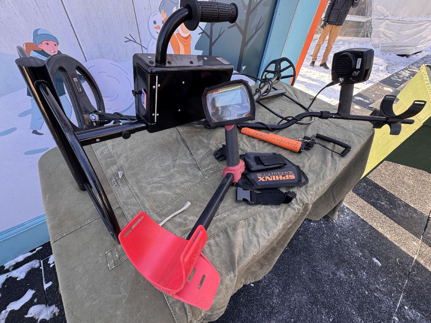 23 февраля, поисковое движение, ввставка артефактов, вертикалки,