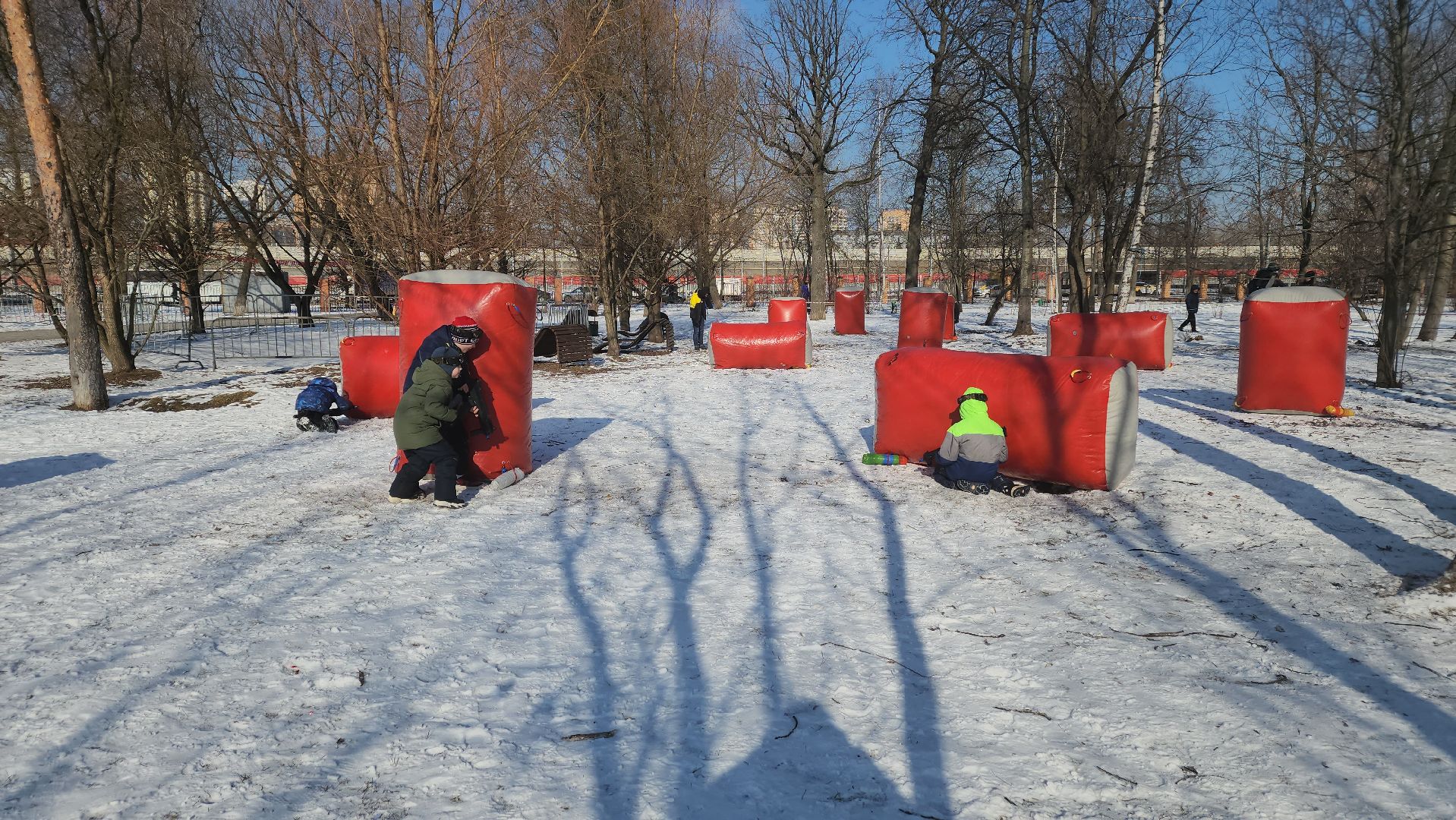 реутов, вертикалки, 23 февраля, день защитника отечества, лазертаг,