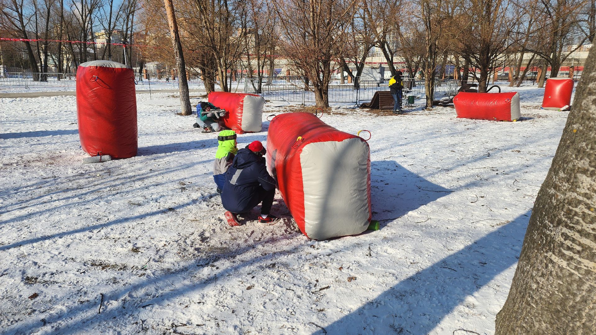 реутов, вертикалки, 23 февраля, день защитника отечества, лазертаг,