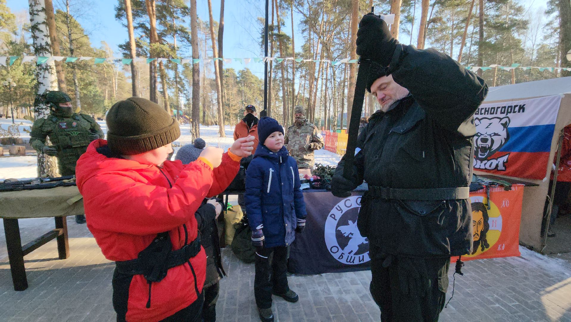 вертикалки, 23 февраля, начальная военная подготовка, мастер-класс, детский городок сказочный,