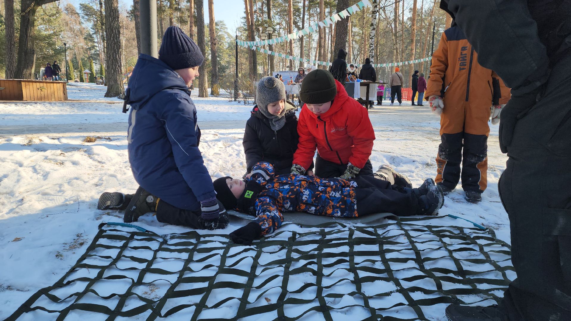 вертикалки, 23 февраля, начальная военная подготовка, мастер-класс, детский городок сказочный,