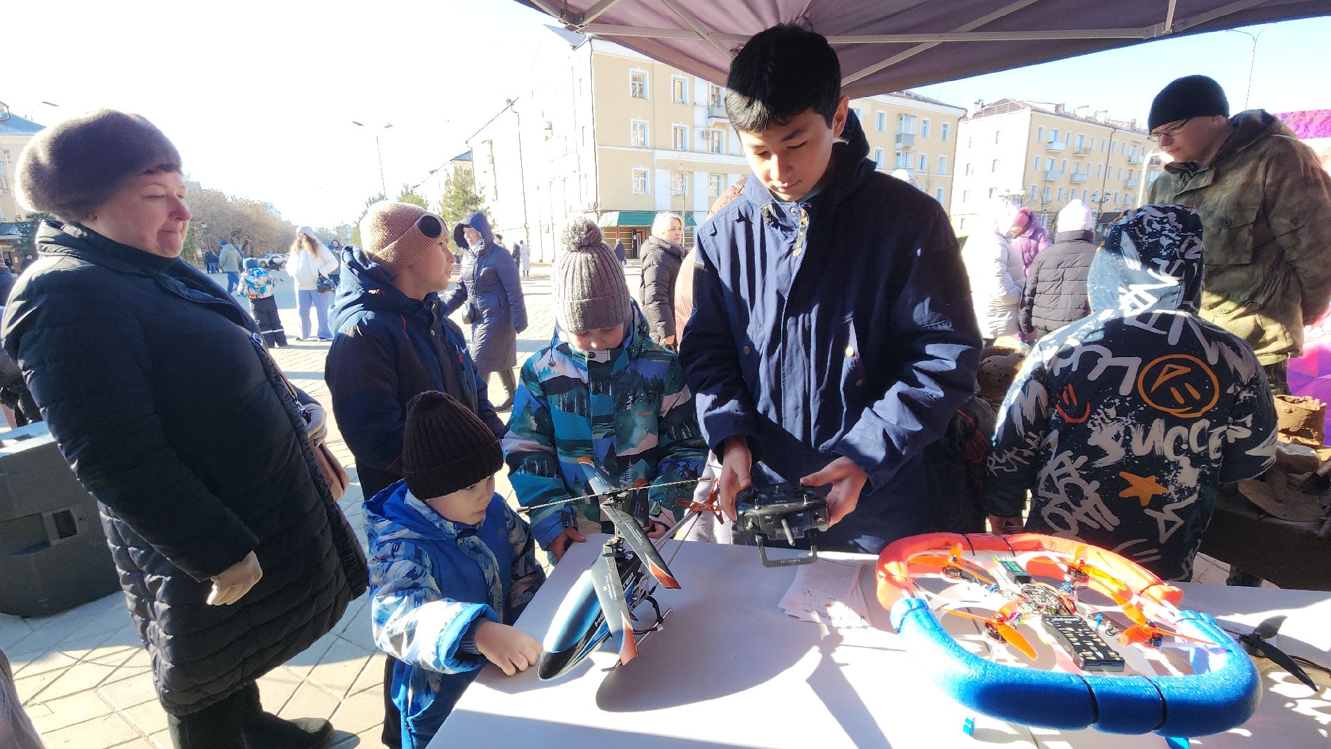 День защитника Отечества, Лосино-Петровский,