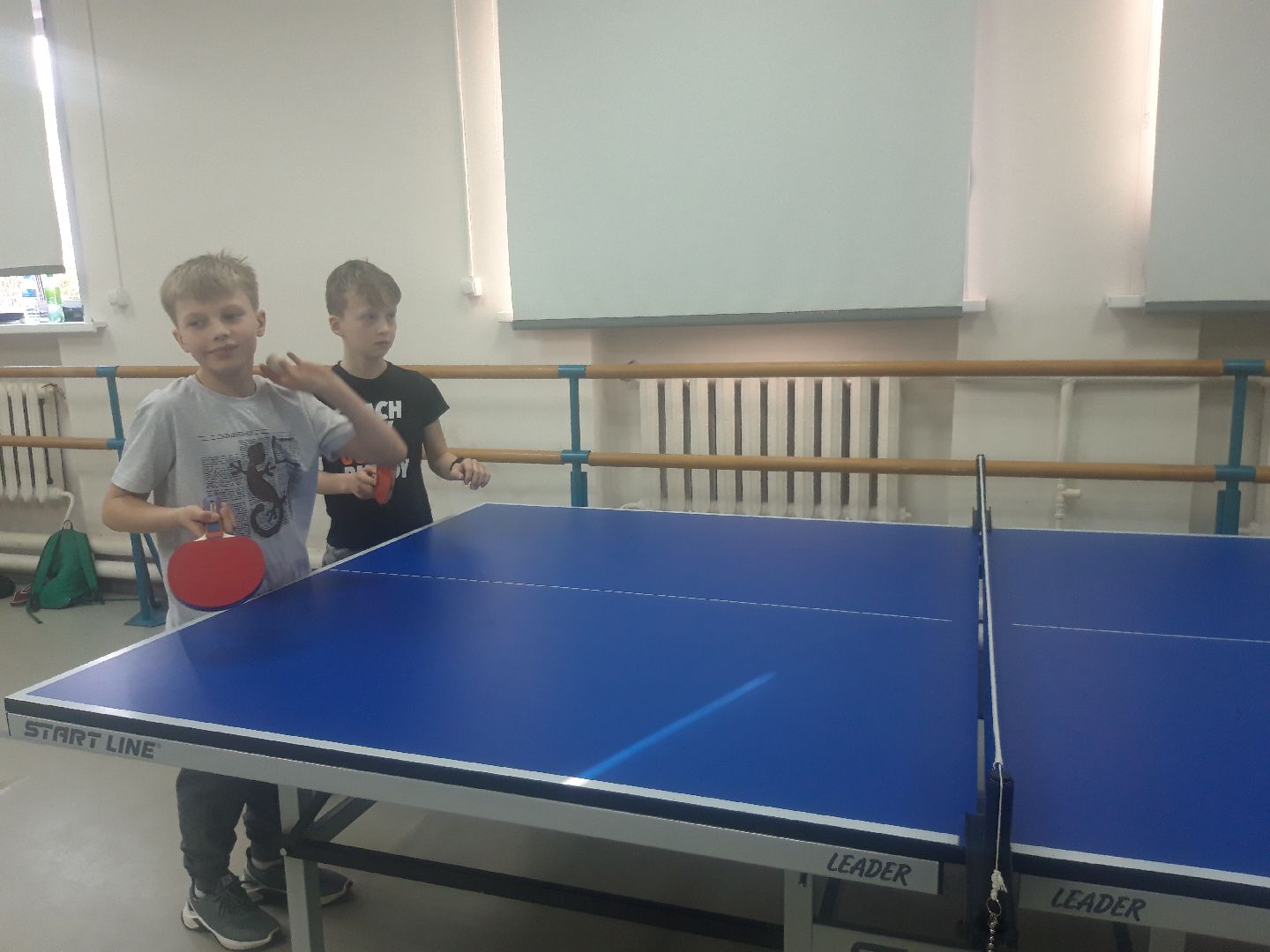Дети, детский спорт, настольный теннис