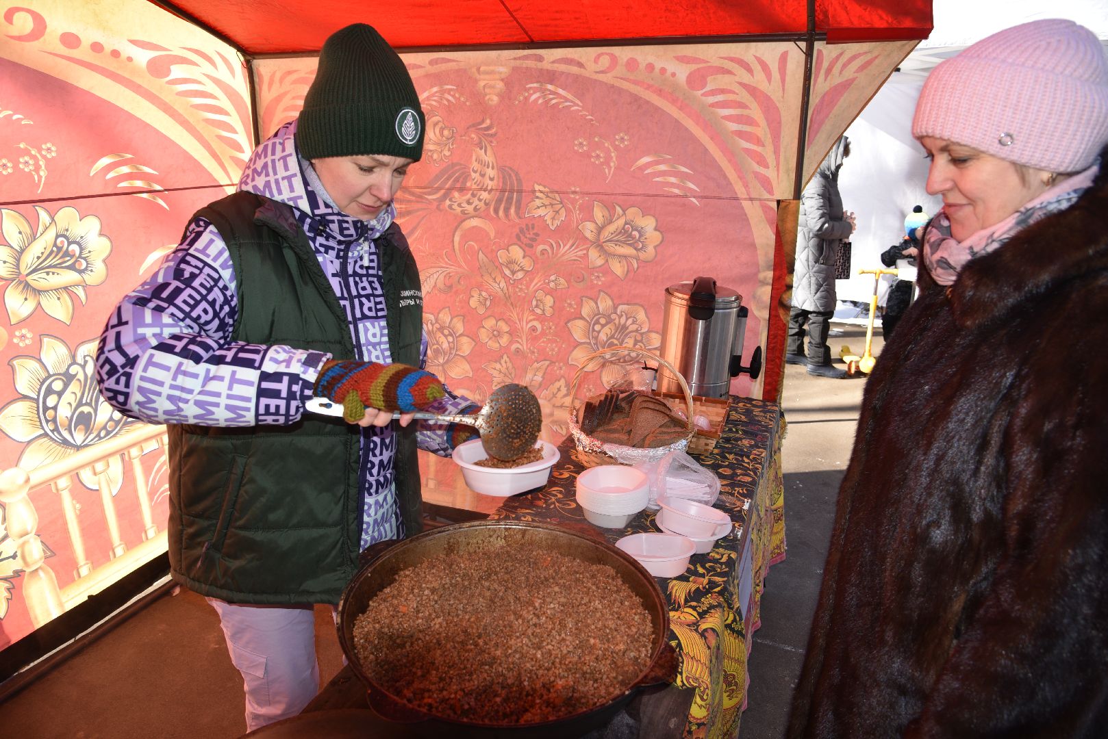 лотошино, лотошинский парк, день защитника отечества, солдатская каша,