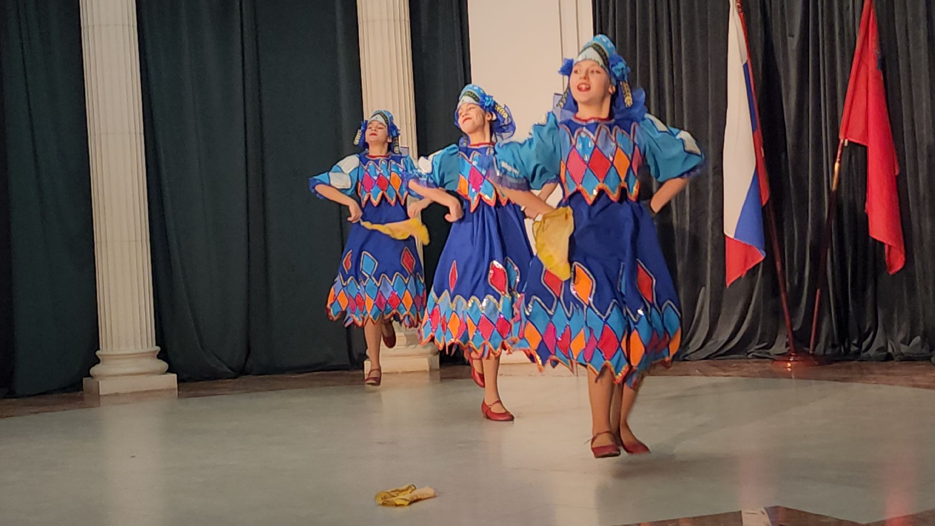 серпухов, дт центральный, 23 февраля, концерт в честь дня защитника отечества, парк имени олега степанова, вертикалки,