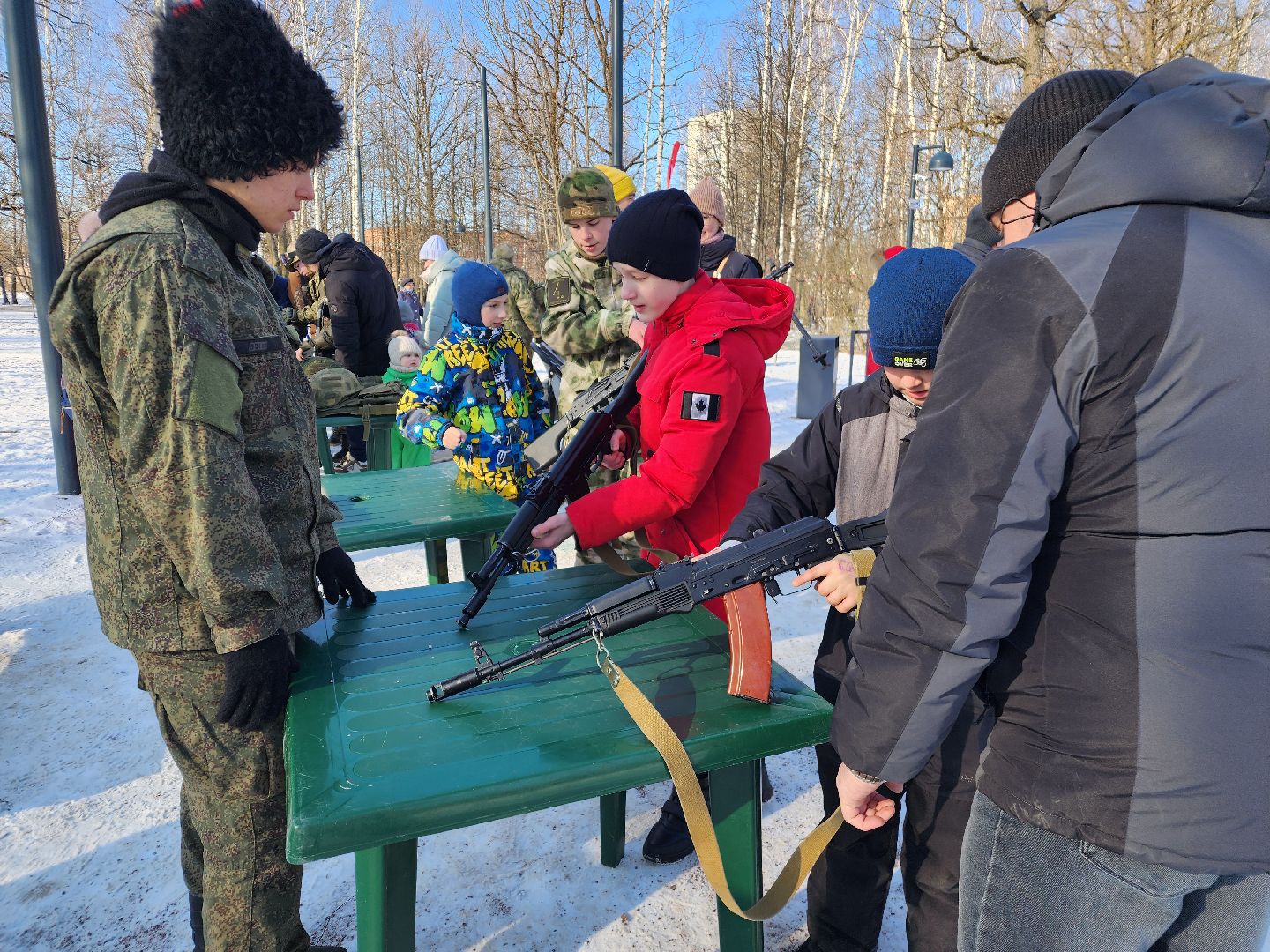 фрязино, лесопарк, день защитника отечества, оружие,