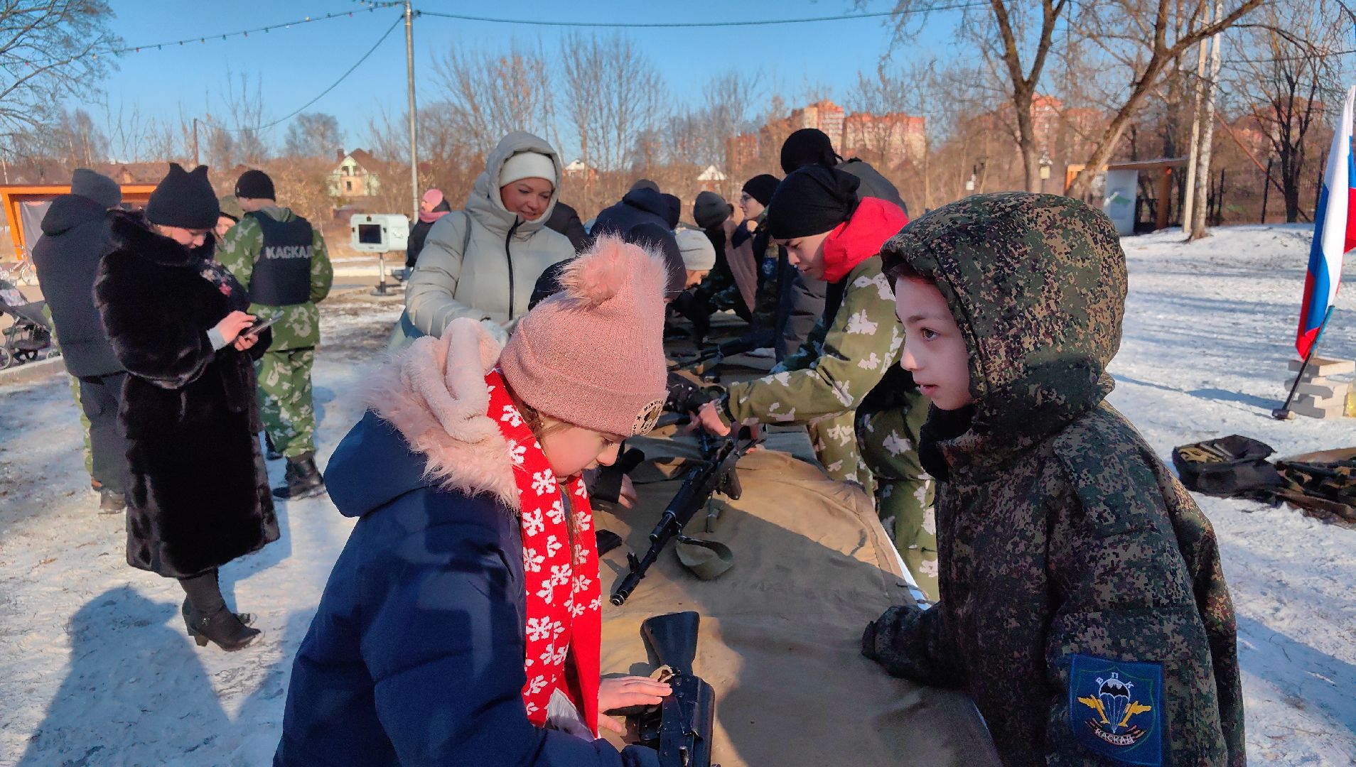 автомат калашникова, сборка-разборка, пистолет Макарова, мастер-класс, вертикалки,