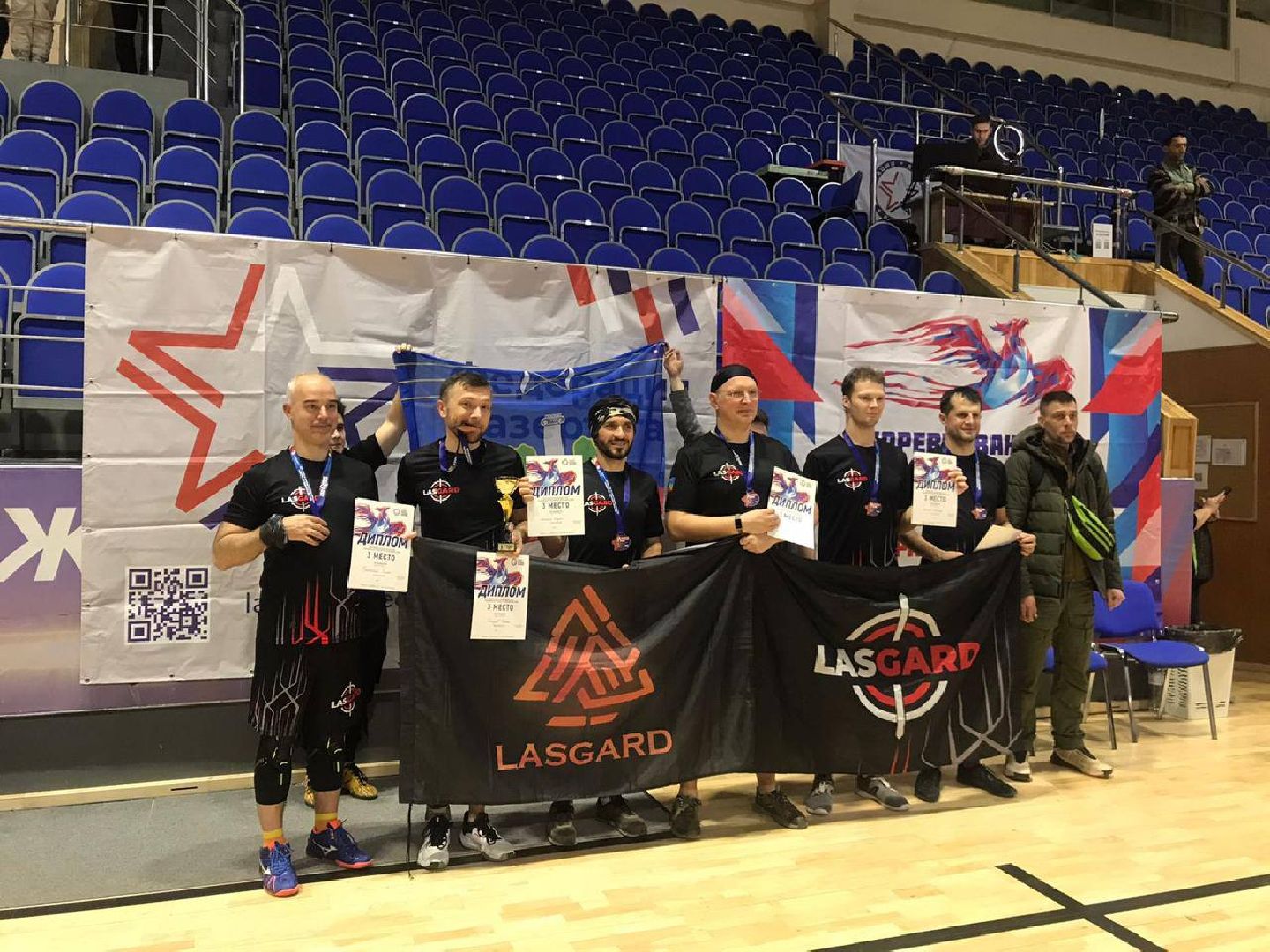 вертикалки, лазертаг, деньзащитникаотечества,