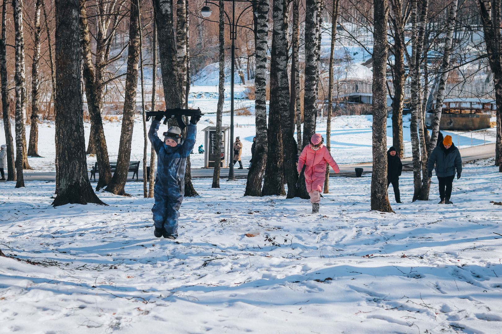 Клин, дети, день защитника отечества, лазертаг, игры в парке, вертикалки,