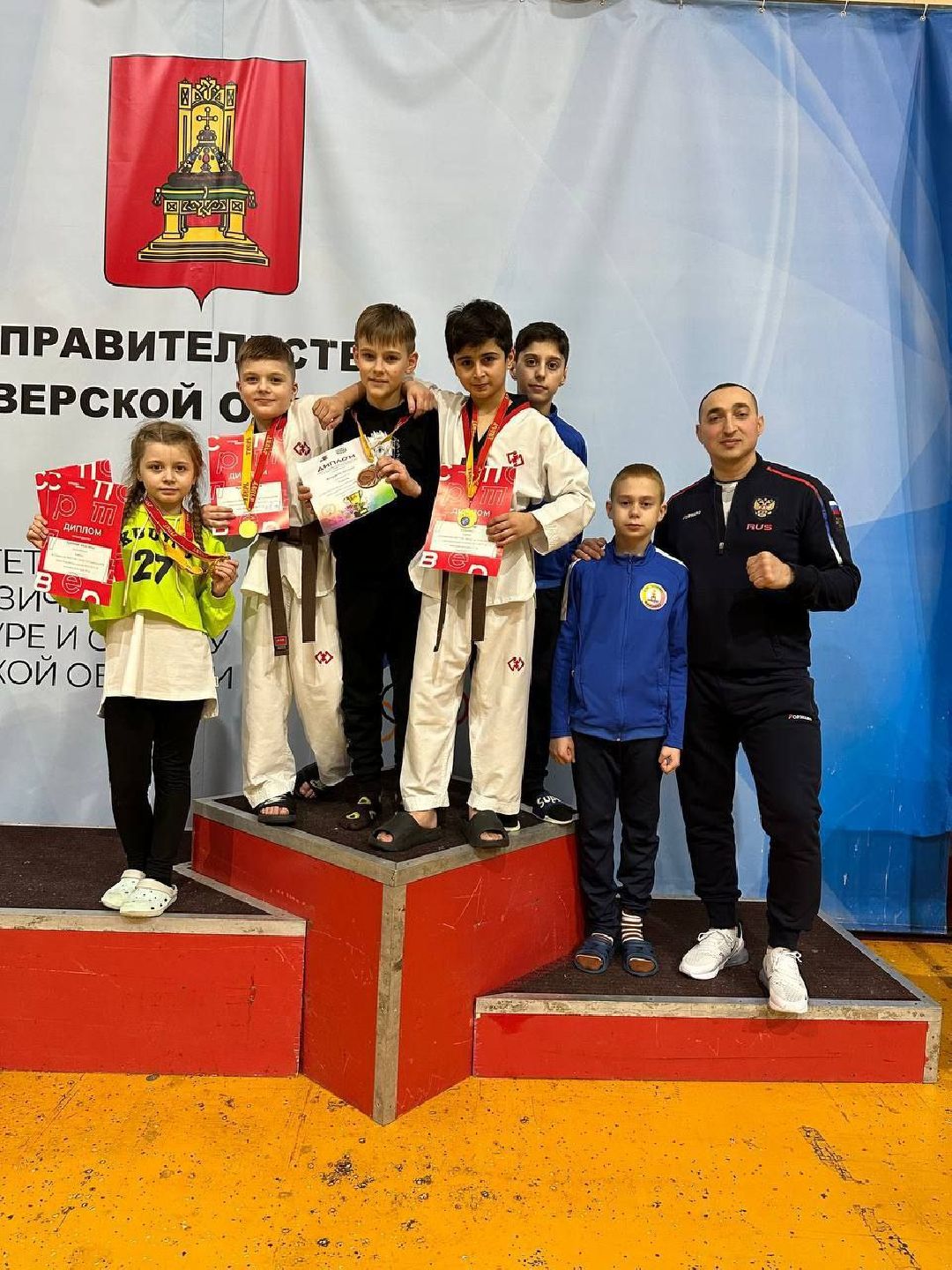 Фрязино, общество