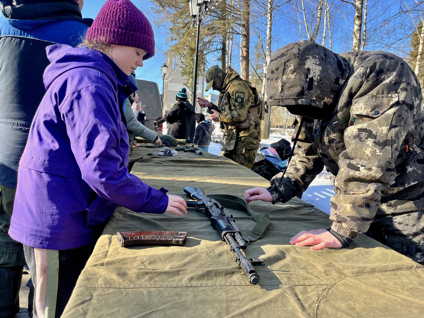 вертикалки, день защитника отечества, парк победы наро-фоминск, наро-фоминский городской округ,волонтеры сво,