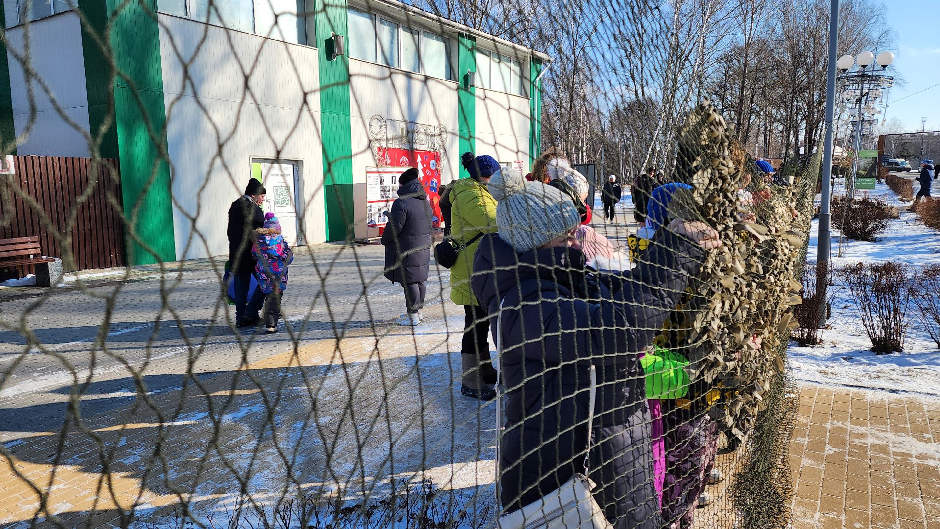 кашира, день защитника отечества, парк, письмо солдату, маскировочные сети, вертикалки,