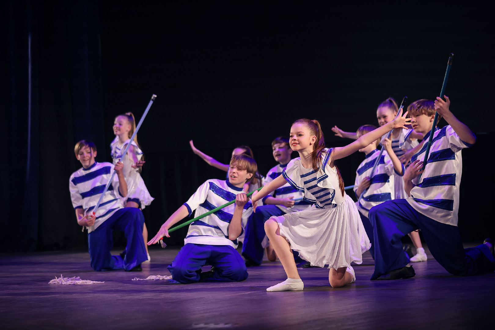 Балашиха, День труда, династия Дидяевых, трудовой стаж 216 лет, почётная грамота, благодарность, профессиональные успехи, плодотворный труд, авиакорпорация Рубин