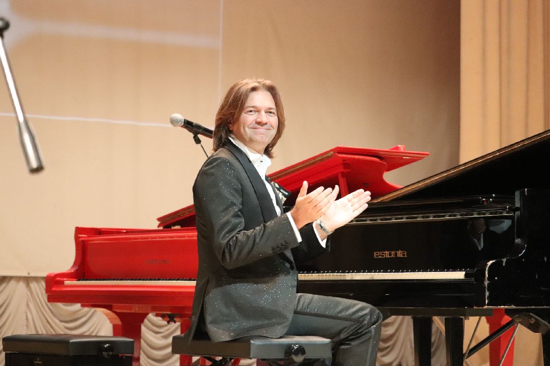 Фрязино, общество