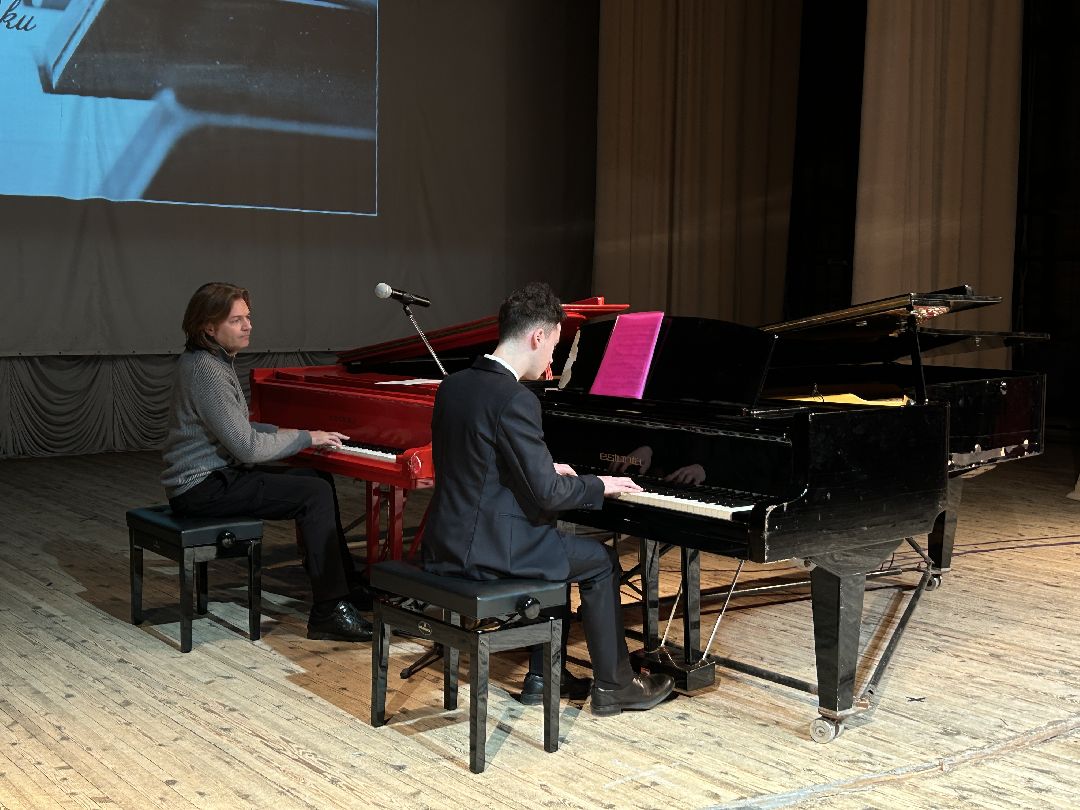 Фрязино, общество