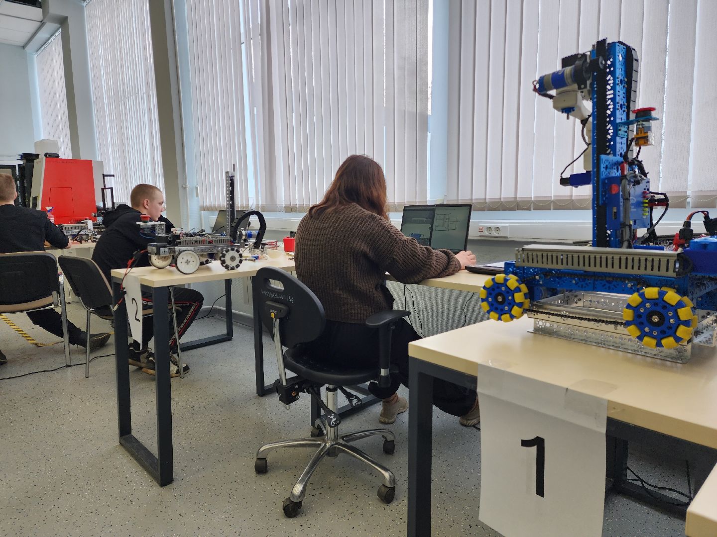 раменское, образование, раменский колледж, чемпионат профессионалы 2025, мобильная робототехника,