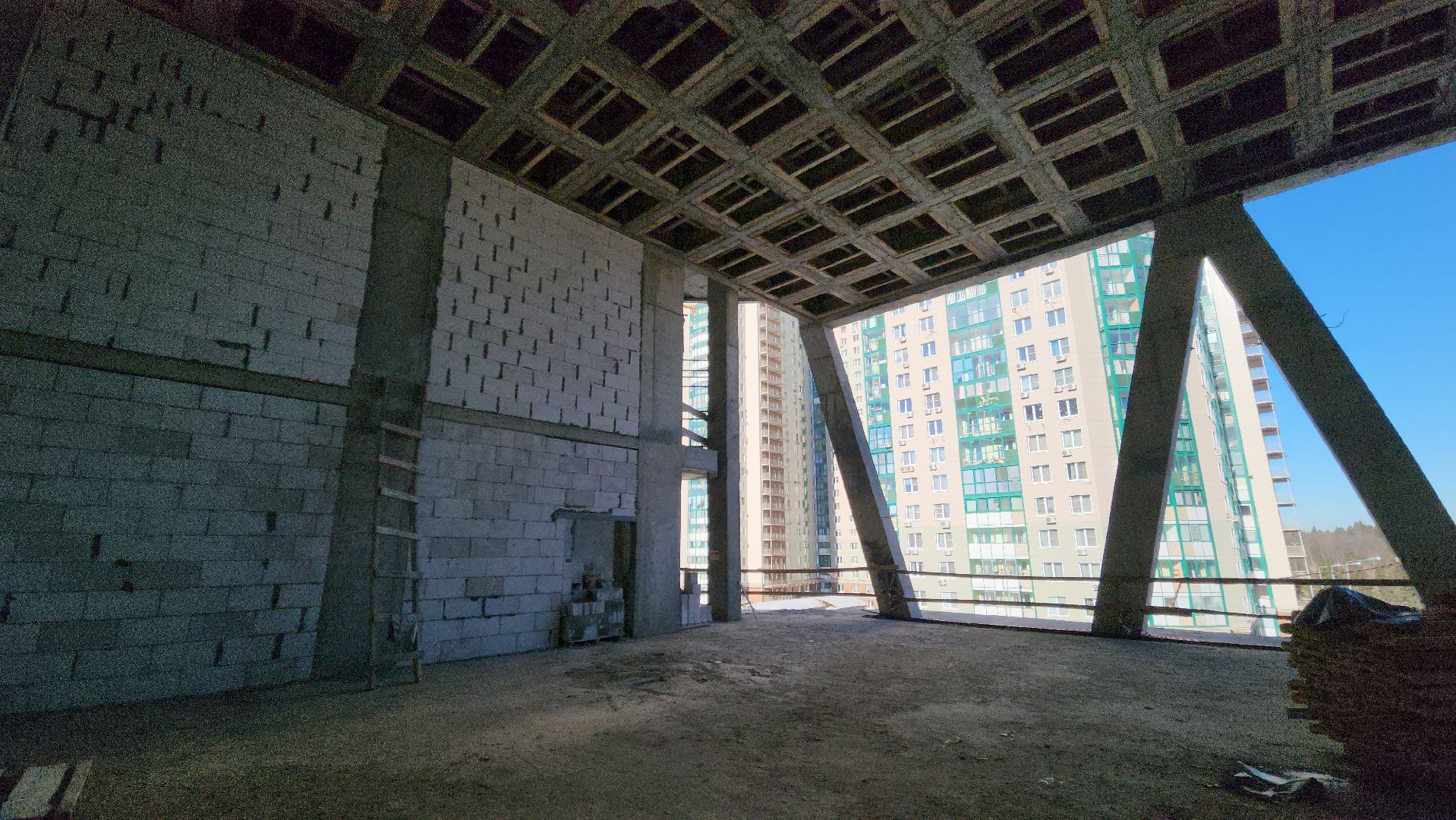 вертикалки, красногорск, строители, школа, изумрудные холмы,