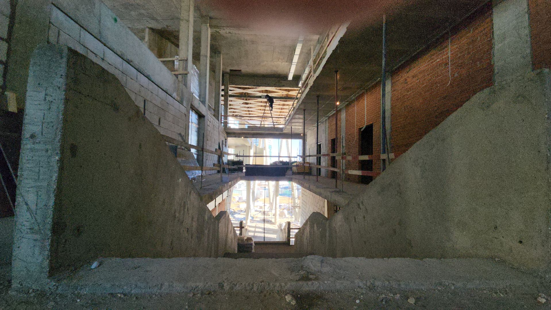 вертикалки, красногорск, строители, школа, изумрудные холмы,